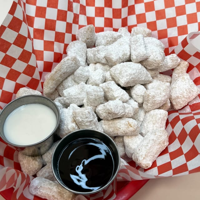 Zeppole.