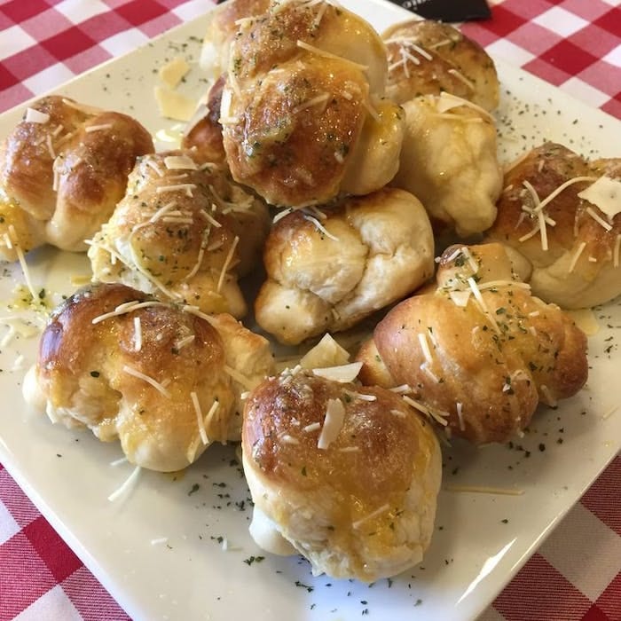 Garlic Knots.